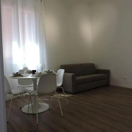 Garibaldi 52 Exclusive Apartments Bari Exterior foto